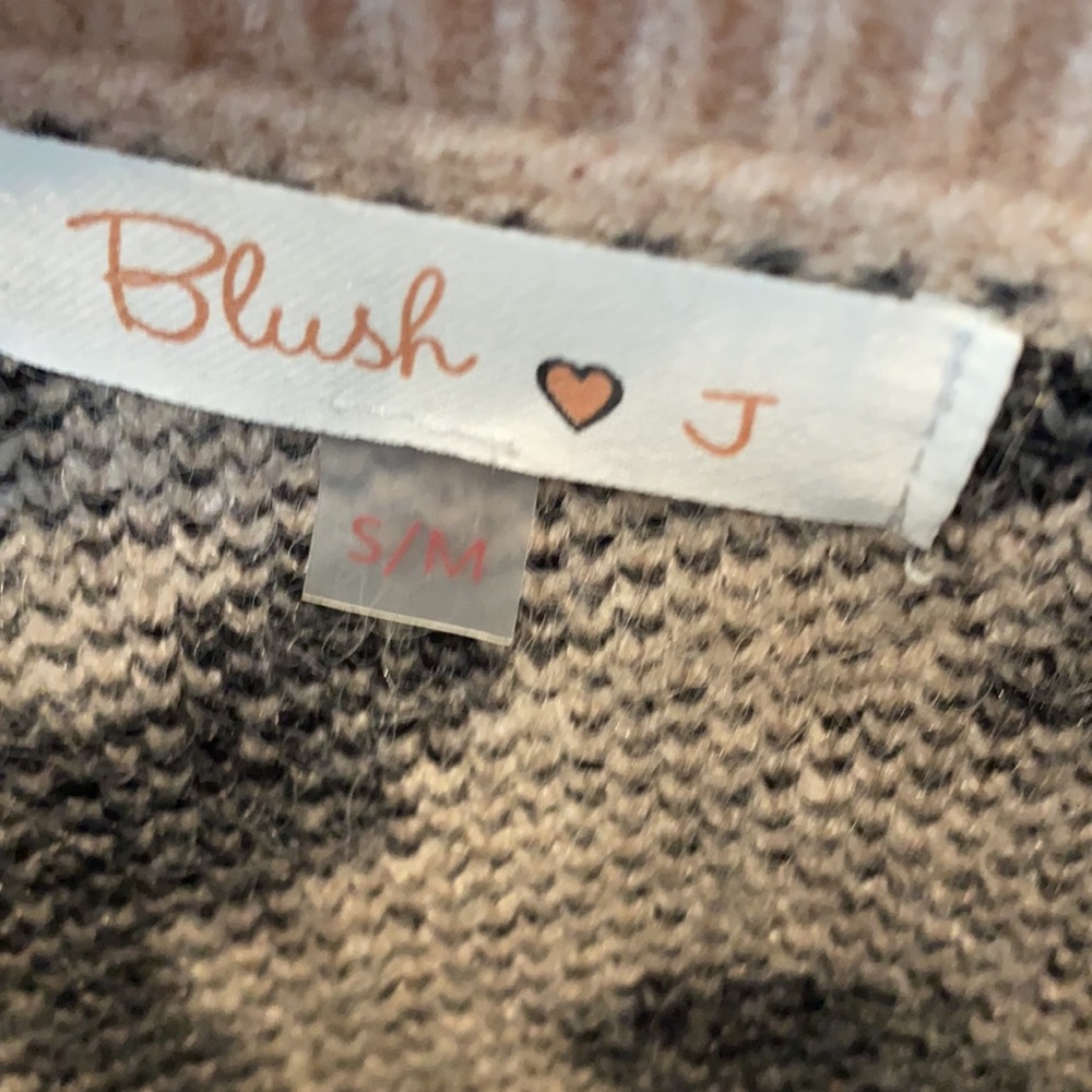Sweater - leopard - Picture 2 of 2